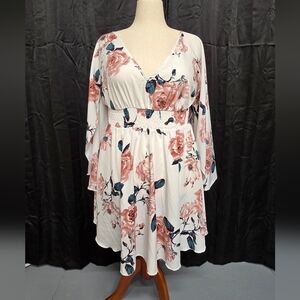 Elegant, Flowy Open Sleeved Dress